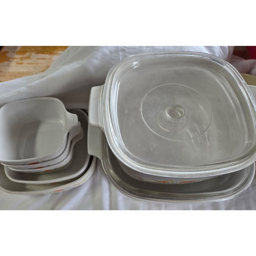 7pcs Rare Corning ware, 2 Wildflower 5 Qt Dish W/ Lid & 5 Other Dishes Included